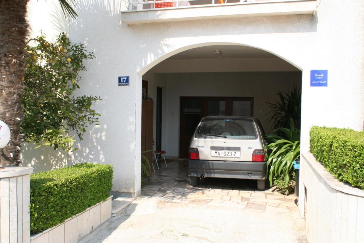 Apartments By The Sea Podgora, Makarska - 518 外观 照片
