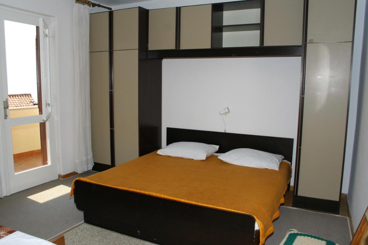 Apartments By The Sea Podgora, Makarska - 518 外观 照片