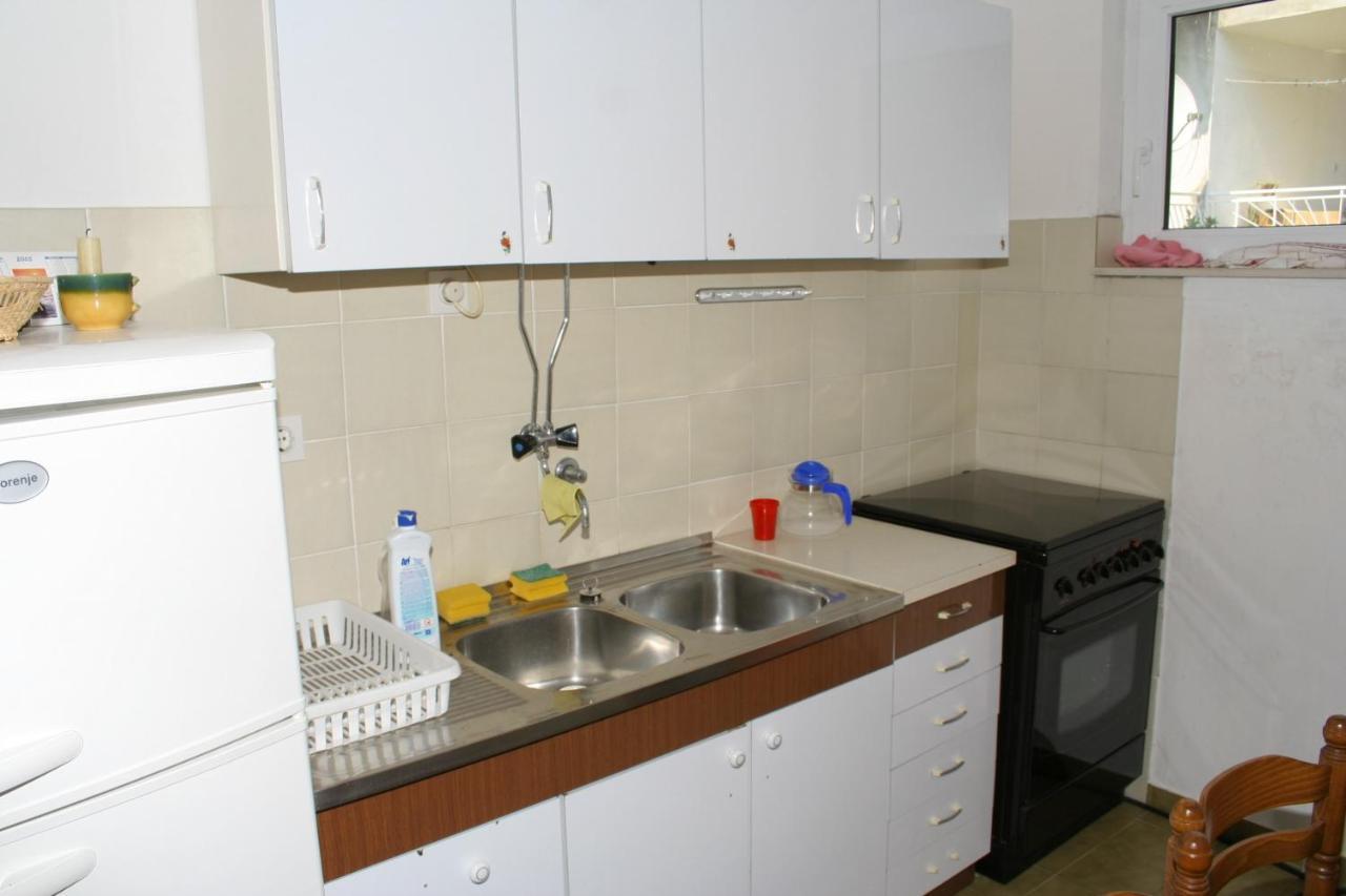 Apartments By The Sea Podgora, Makarska - 518 外观 照片